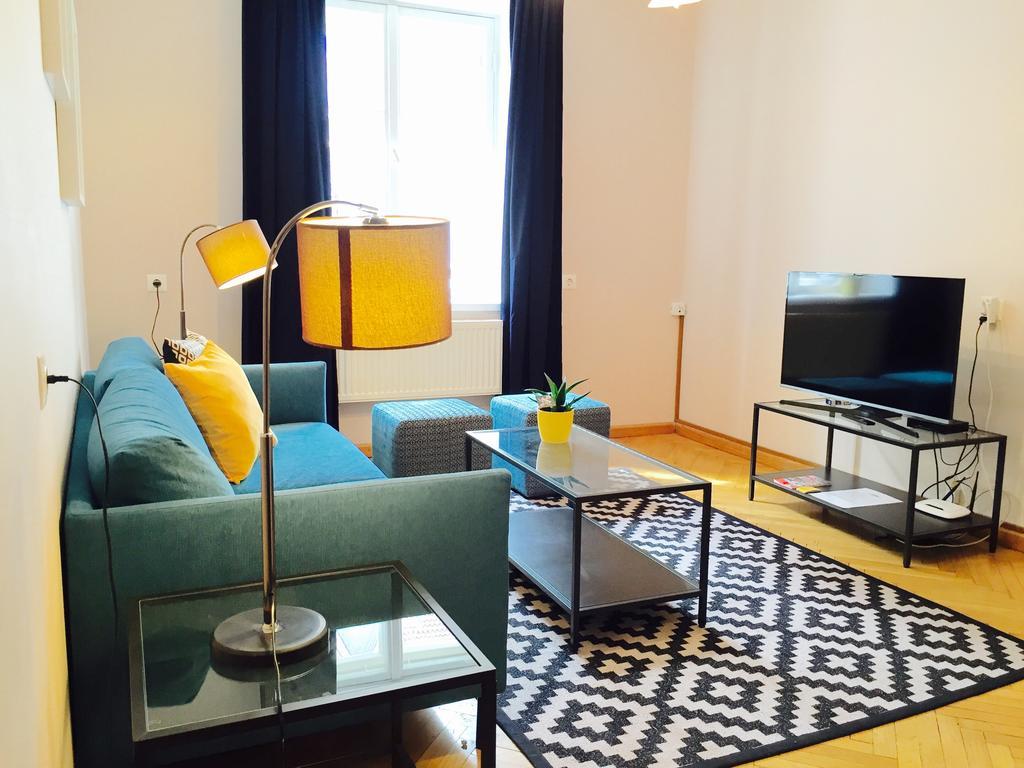 Tallinn City Apartments - Town Hall Square المظهر الخارجي الصورة