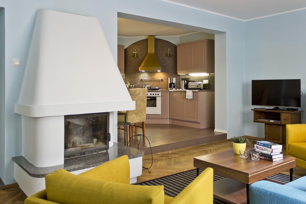 Tallinn City Apartments - Town Hall Square المظهر الخارجي الصورة